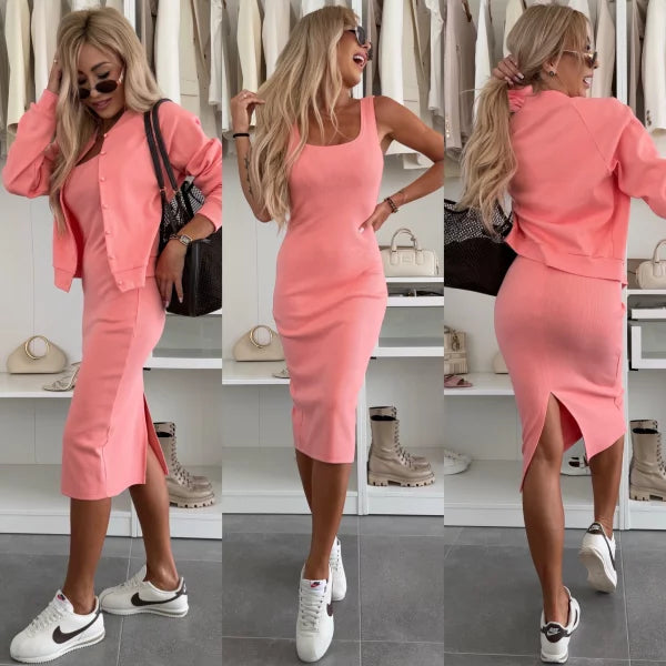 Karin  Şıklığıyla Öne Çıkan Konforlu Elbise ve  Ceket Takımı