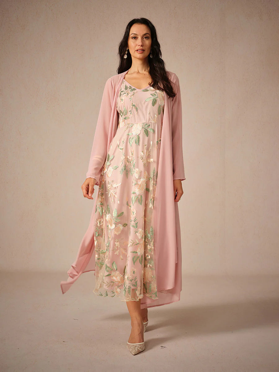 Nakış Detaylı Şifon ve Dantel Takım Set