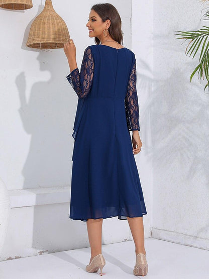 Katmanlı Dantel Detaylı Şifon Elbise