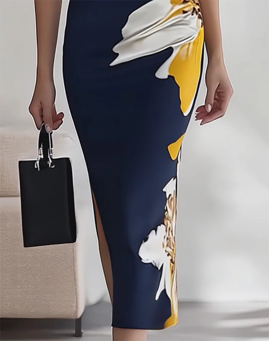 Lacivert V Yaka Çiçek Desenli Kolsuz Elbise