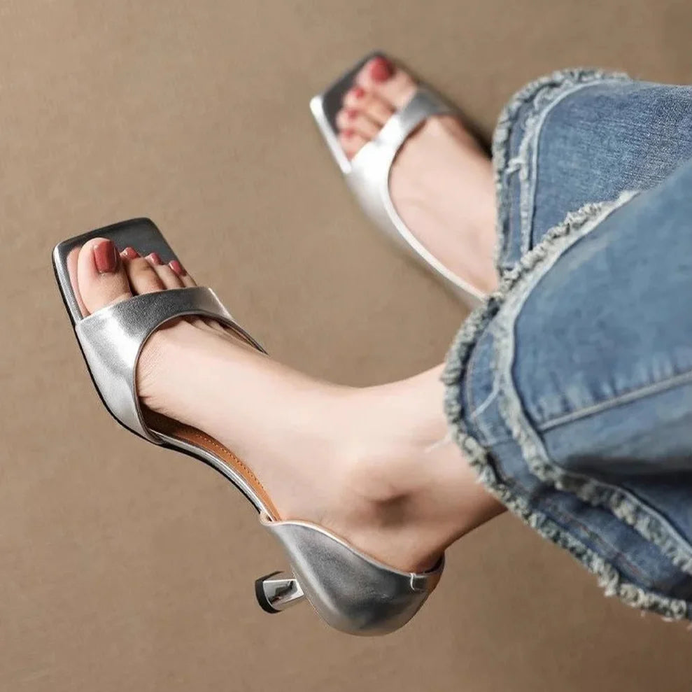 Valenti | Şık Deri Topuklular